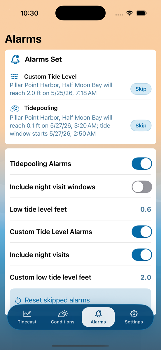 Tidecast alarms screen showing scheduled tidepooling and custom tide-level alerts.